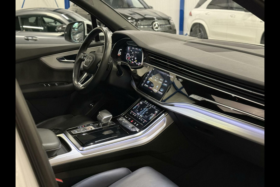 Audi Q7 55 TFSI e quattro S-Line Plus Panoramadak|Matrix|B&O 3D|Keyless|Luchtvering|Soft close|Sport stoelen|DAB+