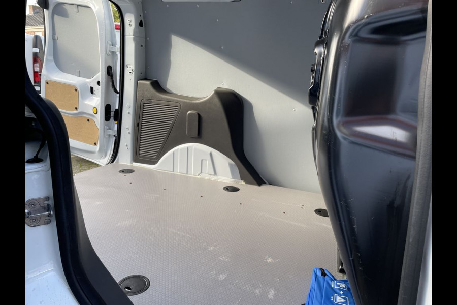 Ford Transit Connect 1.5 TDCI E6 100pk Trend, 3 Zits Lease €230 p/m, Airco, Navi +Camera, PDC, Volledig onderhoudshistorie aanwezig