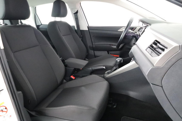 Volkswagen Polo 1.0 TSI Comfortline 95 pk Automaat (DSG) | Navigatie | Parkeersensoren | Adaptieve cruise control | Apple Carplay/Android Auto | Volledig digitaal instrumentenpaneel |