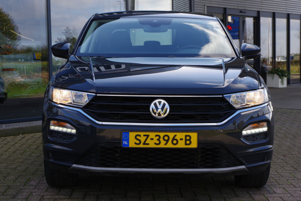 Volkswagen T-Roc 1.0 TSI 116 PK, Adap. Cruise Control, Stoelverwarming, Trekhaak