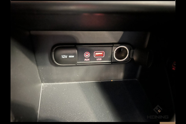 Kia Niro 1.6 GDi Hybrid DynamicLine Automaat. Apple Carplay. Camera