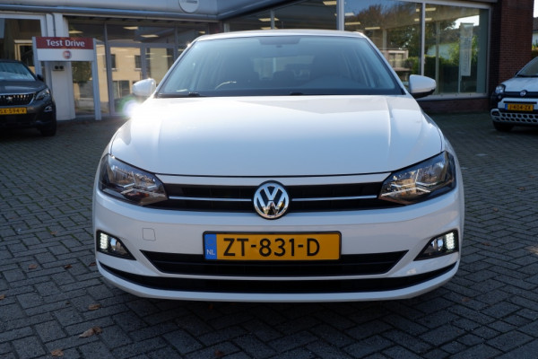 Volkswagen Polo 1.0 Comf-line Navi 1ste eigen. Rijklaarprijs