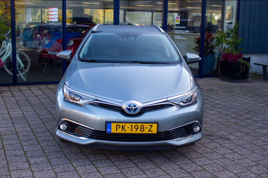 Toyota Auris Touring Sports 1.8 Hybrid Executive Go | Prijs rijklaar incl. 12 mnd garantie | Navi Pdc+camera Stoelverwarming