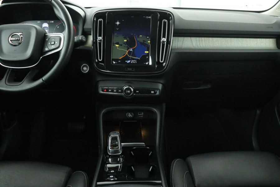 Volvo XC40 2.0 D3 Inscription | Trekhaak | Leder | Stoelverwarming | Camera | Full LED | Navigatie | Carplay | Cruise control