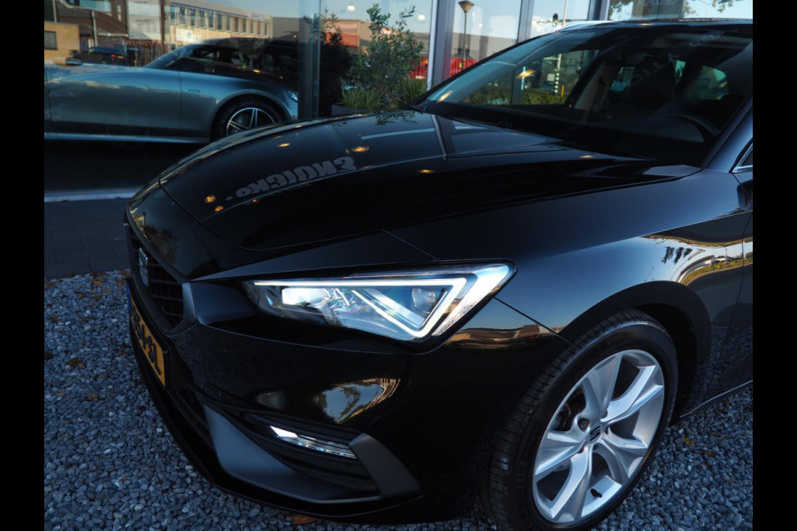 Seat Leon Sportstourer 1.0 eTSI FR Business Intense / Virtual / Full LED / Stuur+stoelverwarming / Adaptieve cruise