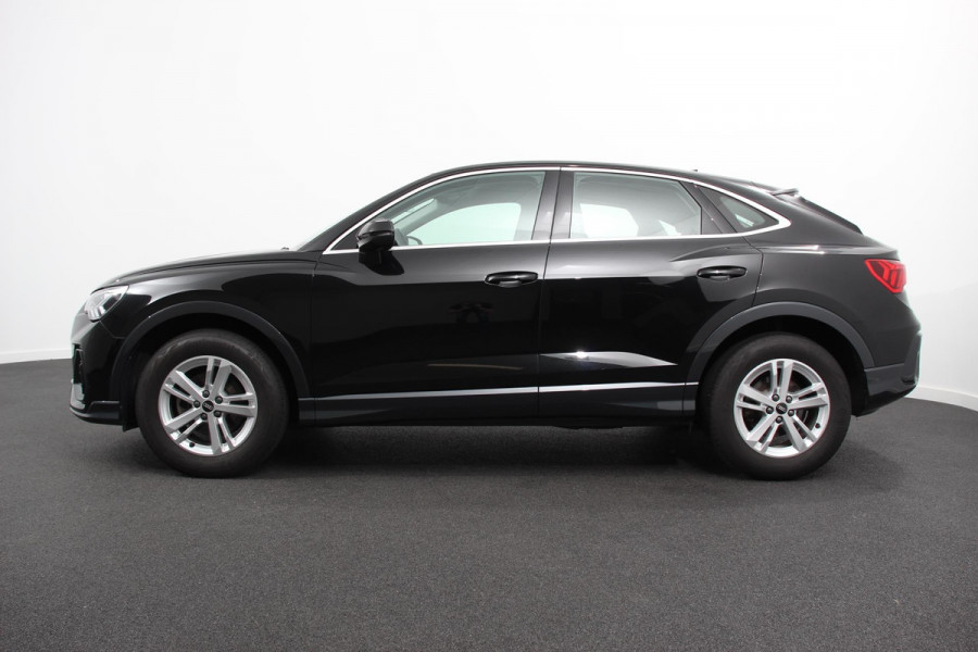 Audi Q3 Sportback 35 TFSI 150pk S-tronic Prestige | Navigatie | Apple Carplay/Android Auto | Parkeersensoren | Adaptive Cruise Control | Stoelverwarming | Ledverlichting | Virtual Cockpit | Climate Control