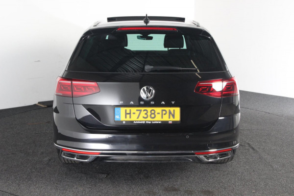 Volkswagen Passat Variant 1.5 TSI Highline R-line | Org. NL-auto | panoramadak |