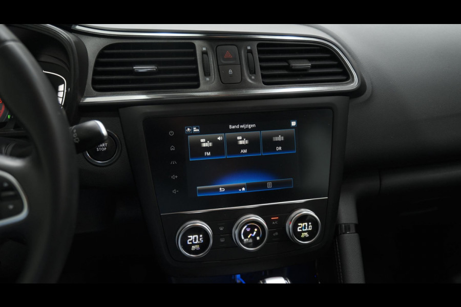 Renault Kadjar TCe 160 EDC Limited | Trekhaak | Navigatie | Apple Carplay | Parkeersensoren