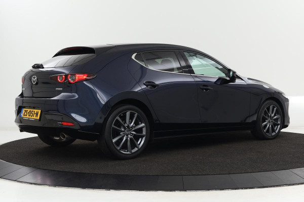 Mazda 3 2.0 SkyActiv-G Luxury | Leder | Stoel & stuurverwarming | 360 camera | Bose | Carplay | Adaptive cruise | Full LED | Keyless