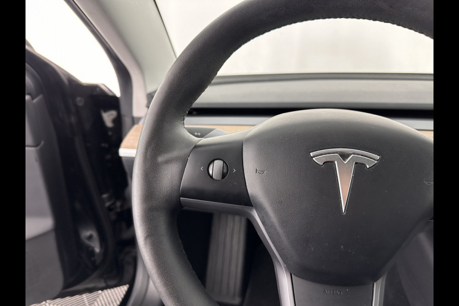 Tesla Model 3 Standard RWD Plus 60 kWh [ 3-Fase ] (INCL-BTW) Aut. *PANO | AUTO-PILOT | NAPPA-LEATHER | KEYLESS | FULL-LED | MEMORY-PACK | SURROUND-VIEW | DAB | APP-CONNECT | DIGI-COCKPIT | LANE-ASSIST | COMFORT-SEATS | 18"ALU*