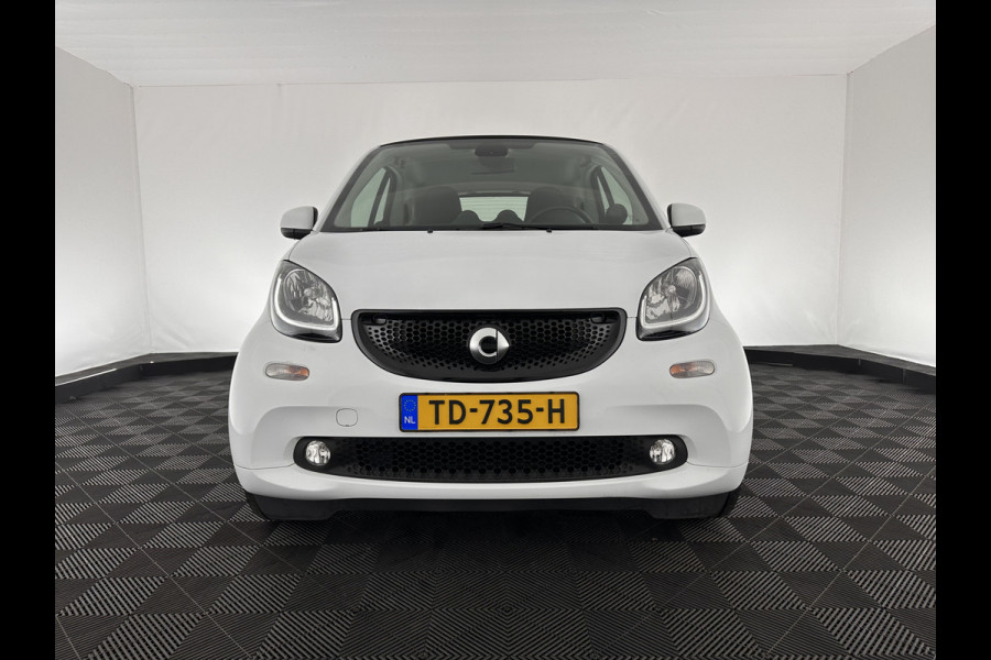 Smart Fortwo 1.0 Business Solution *NAVI-FULLMAP | VOLLEDER | AIRCO | CRUISE | PDC | COMFORT-SEATS | 15''ALU*