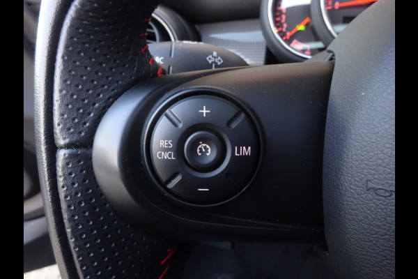 MINI Cooper 1.5 CHILI EDITION | PANORAMA DAK | NAVIGATIE | CRUISE | CARPLAY | ALL-IN!!