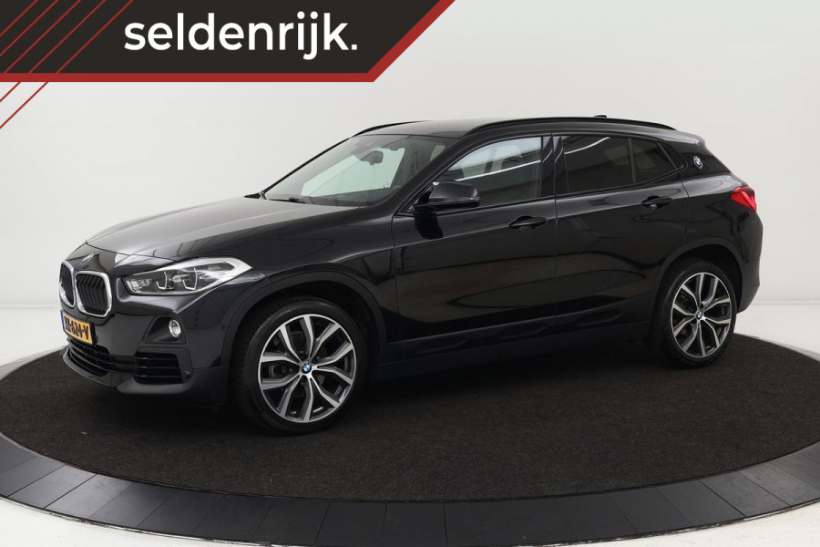 BMW X2 BMW X2 sDrive18i Executive | 43.600km NAP | Sportstoelen | Camera | Full LED | Park Assist | Navigatie | Climate control