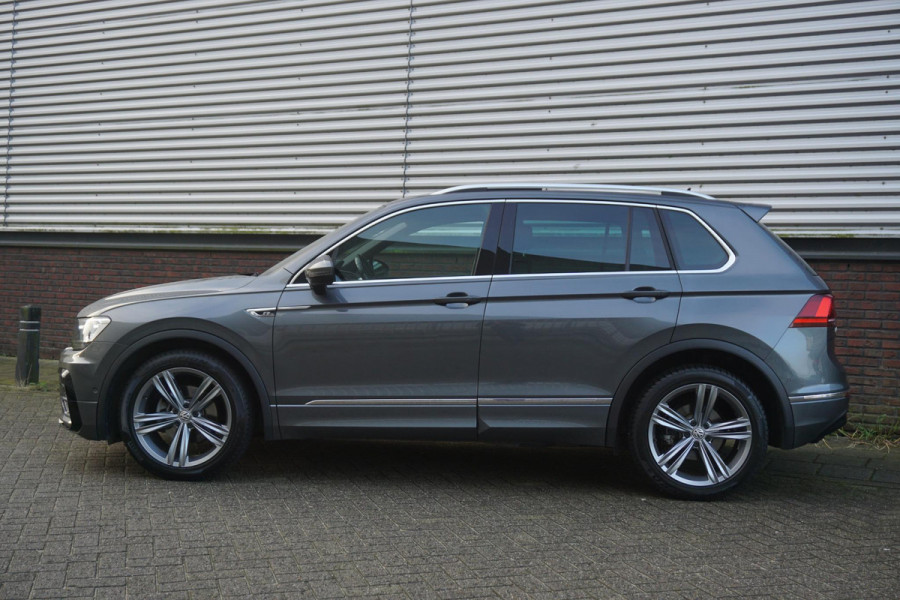 Volkswagen Tiguan 1.5 TSI ACT R-Line Buss./Panodak/Virtual/ Nederlands/1e eigenaar.