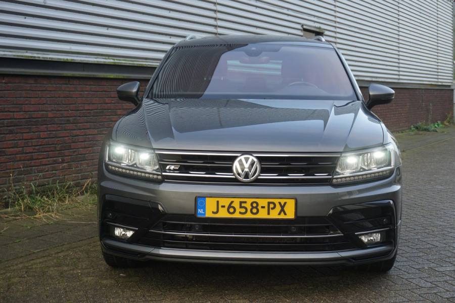 Volkswagen Tiguan 1.5 TSI ACT R-Line Buss./Panodak/Virtual/ Nederlands/1e eigenaar.