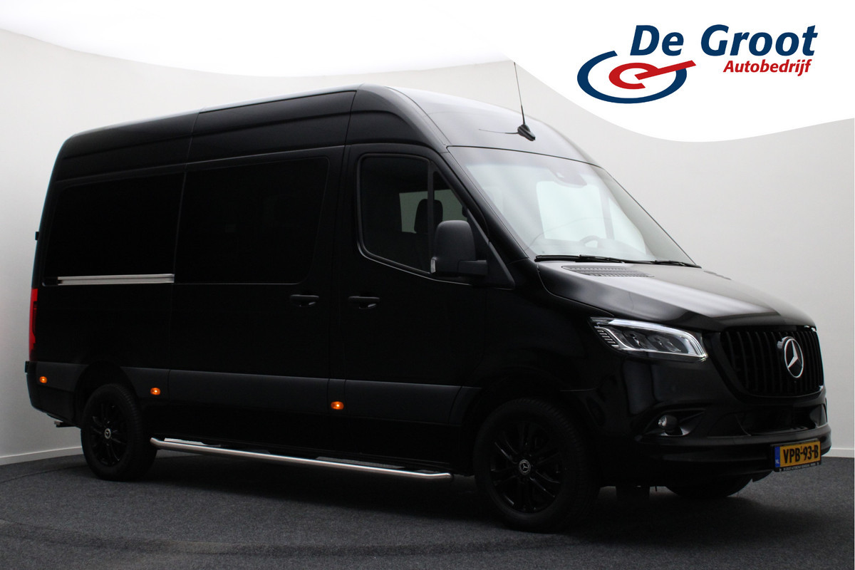 Mercedes-Benz Sprinter 317 CDI Aut. L2H2 DC 6-ZITS 2x Schuifdeur, Leer, Camera, Apple Carplay, Cruise, DAB, Trekhaak, 17''