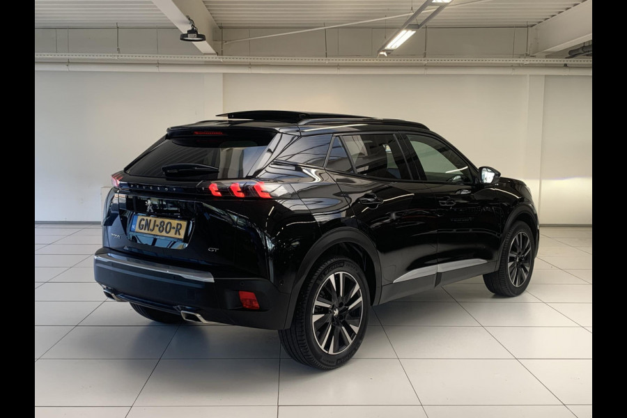 Peugeot 2008 1.2 PureTech GT Automaat | Alcantara | Panorama Schuif/kantel dak | Adaptive Cruise Control | Stoelverwarming