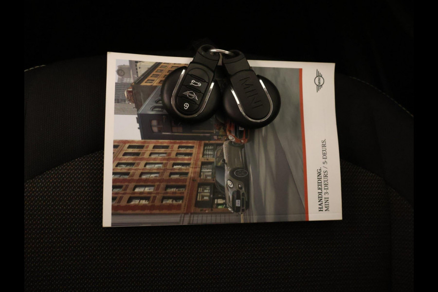 MINI Mini 1.5 Cooper Business NAVI | XENON | 136 PK | 5 deuren