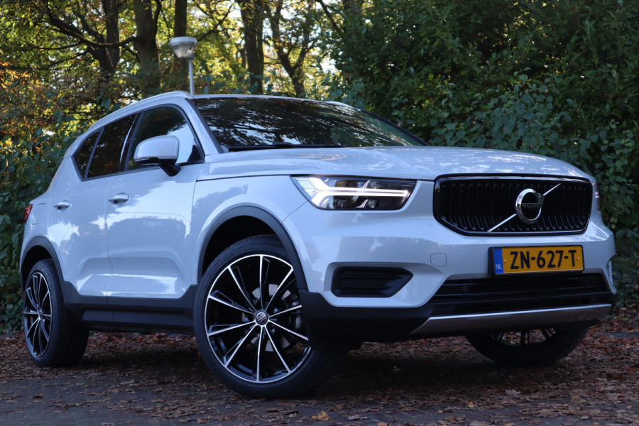 Volvo XC40 1.5 T3 Momentum Pro | Automaat | Navi | Trekhaak |