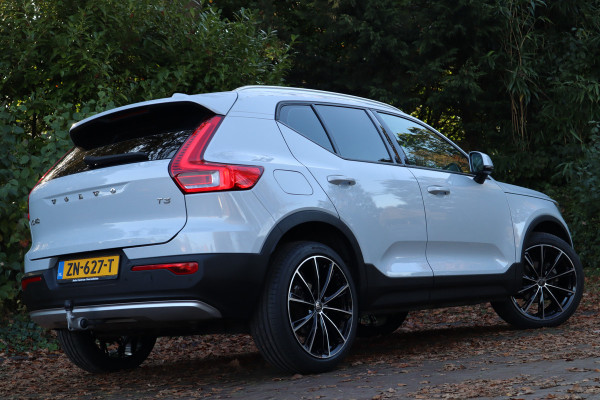 Volvo XC40 1.5 T3 Momentum Pro | Automaat | Navi | Trekhaak |