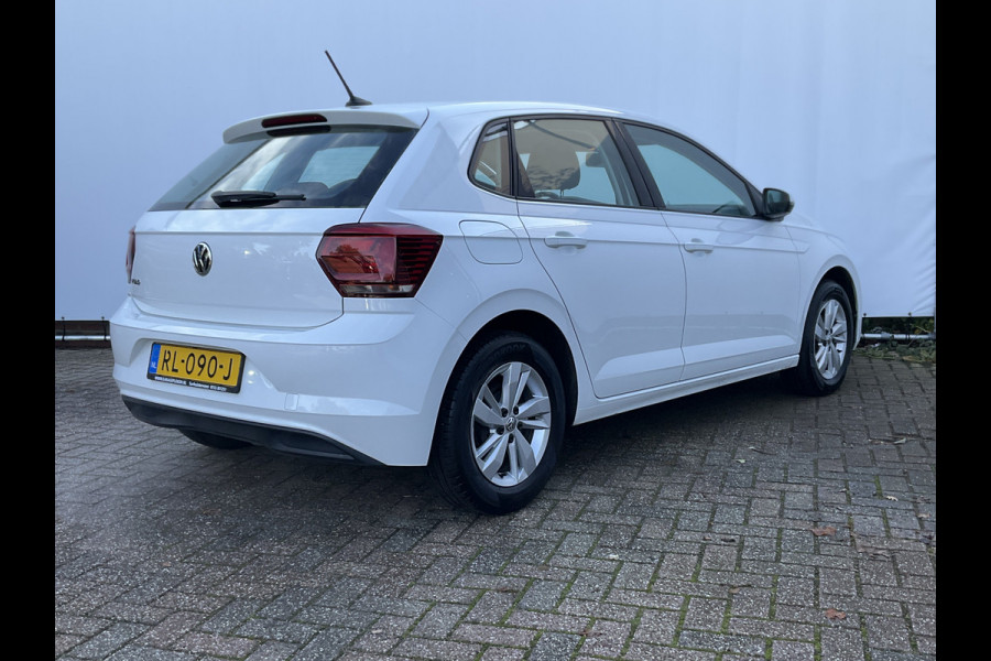 Volkswagen Polo 1.0 TSI Comfortline Adap.Cruise 5drs Navi Airco Carplay!