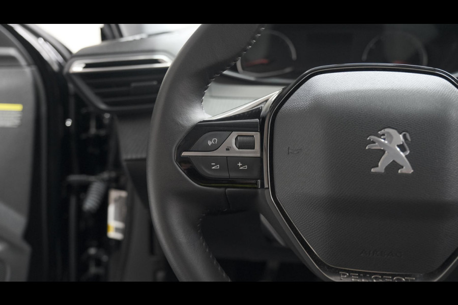 Peugeot 2008 PureTech 100 Allure Pack | Camera | Navigatie | Apple Carplay | Parkeersensoren