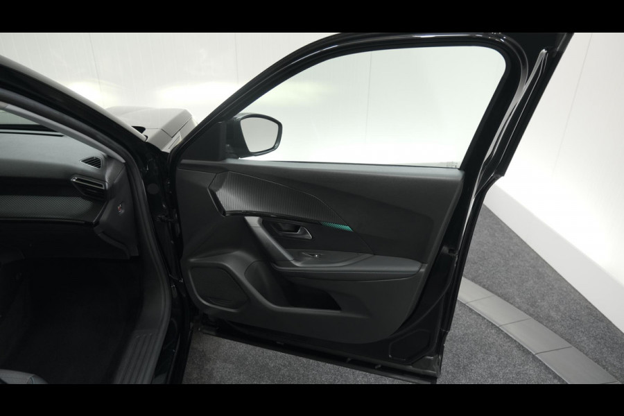 Peugeot 2008 PureTech 100 Allure Pack | Camera | Navigatie | Apple Carplay | Parkeersensoren