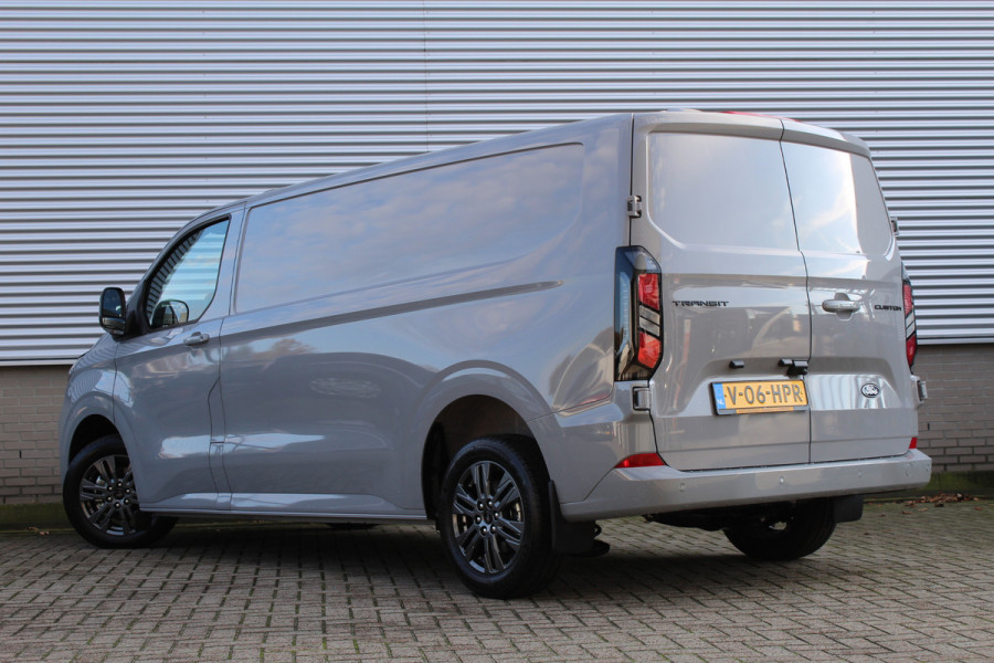 Ford Transit Custom 320 2.0 TDCI 150PK L2H1 Limited | B&O | Elektr. Trekhaak | LED | 17 Inch | Camera | Stoelverwarming | NIEUW