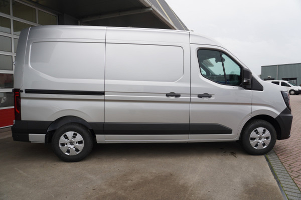 Renault Master T35 2.0 dCi 170PK L2H2 Extra Schuifdeur L/ R Nr. V118 | Climate | Navi | Cruise | Trekhaak