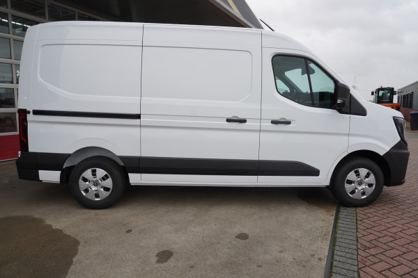 Renault Master T35 2.0 dCi 170PK L2H2 Extra Schuifdeur L / R Nr. V088 | Climate | Navi | Cruise | Trekhaak