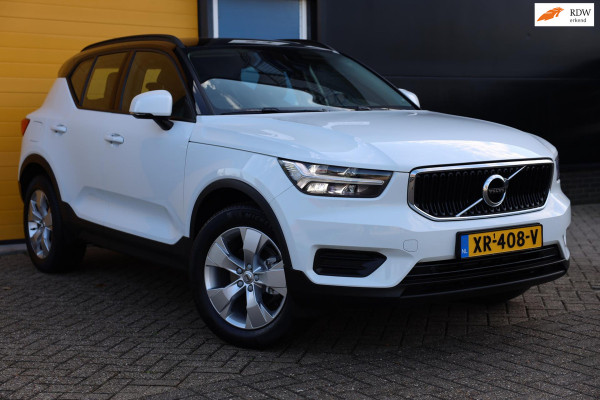 Volvo XC40 1.5 T3 TWO TONE / Airco / Camera / Elek Pakket / Navigatie / Led / Pdc / Allu Velgen