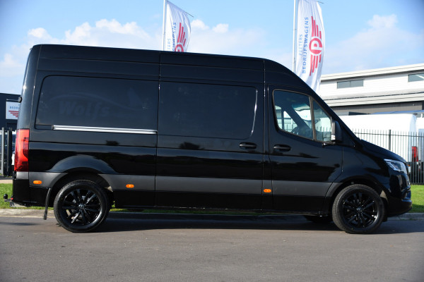 Mercedes-Benz Sprinter 315 1.9 CDI L2H2 Black Edition Camera, Carplay, LED, Multimedia, Leder, Trekhaak, Automaat, 150PK, UNIEK!