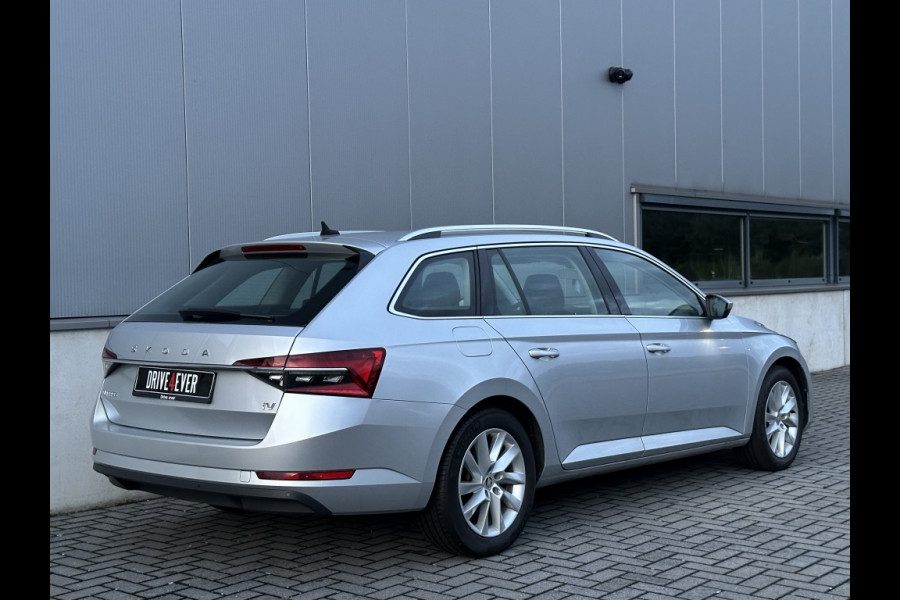 Škoda Superb Combi 1.4 TSI iV Sp. Bns phev 218pk NAVI CRUISE CONTROL PDC CLIMATE