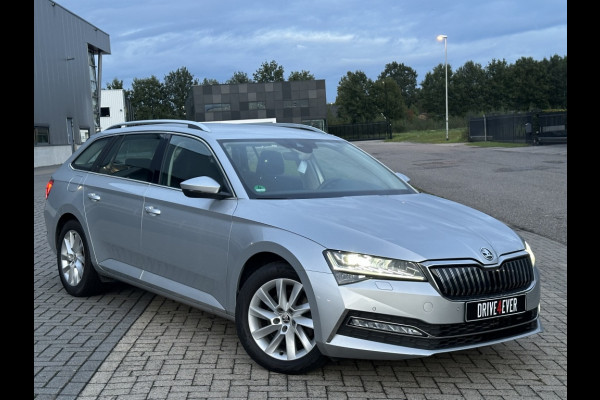 Škoda Superb Combi 1.4 TSI iV Sp. Bns phev 218pk NAVI CRUISE CONTROL PDC CLIMATE