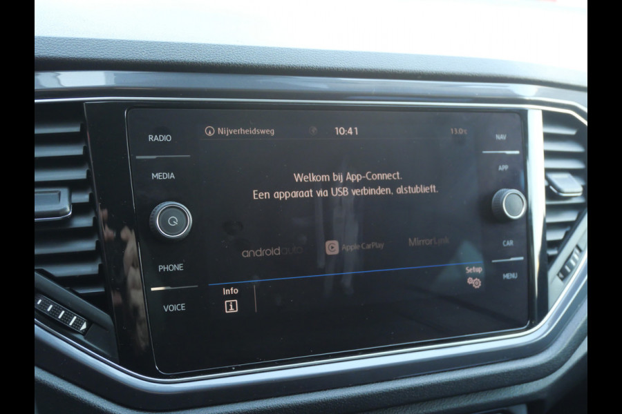 Volkswagen T-Roc 1.0 TSI STYLE | A.C.C. | NAVIGATIE | CARPLAY | CLIMA | STOEL VW | ALL-IN!!