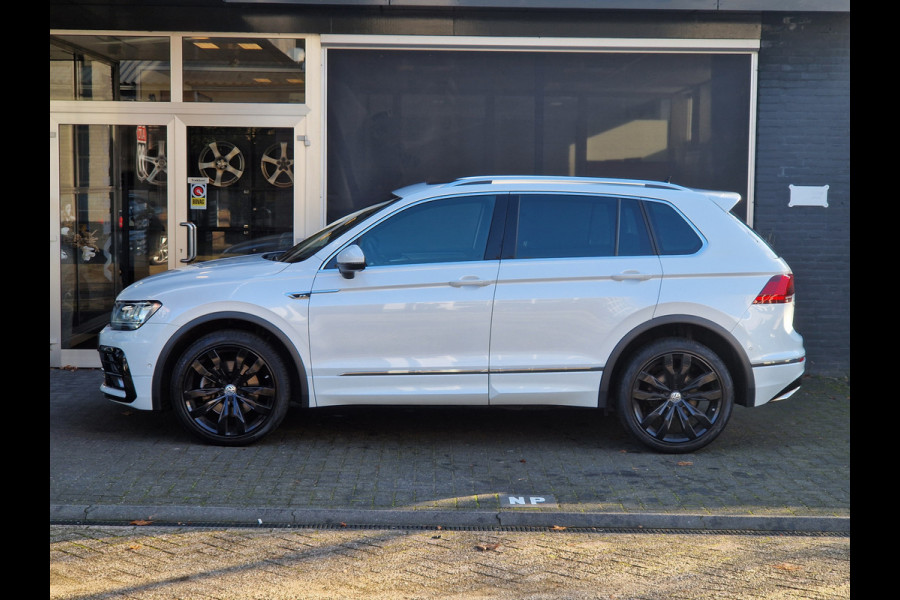 Volkswagen Tiguan 2.0 TSI 4Motion Highline Business R 230PK / PANO / DYNAUDIO / 3x R-LINE / VIRTUAL / VOL !!!!