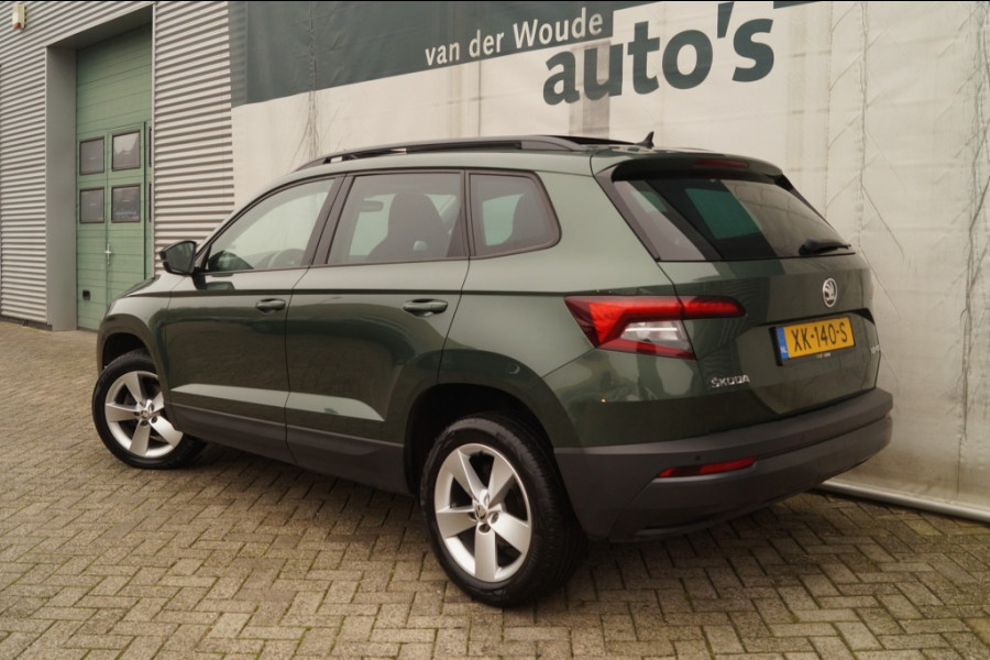 Škoda Karoq 1.6 TDI Ambition Business -PANO-NAVI-ECC-