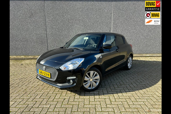 Suzuki Swift 1.0 Select | TOPSTAAT | CARPLAY | A.CAMERA | STOELVERWARMING | APK T/M 3-7-2026 | AFLEVERBEURT | COMPLEET ONDERHOUDEN