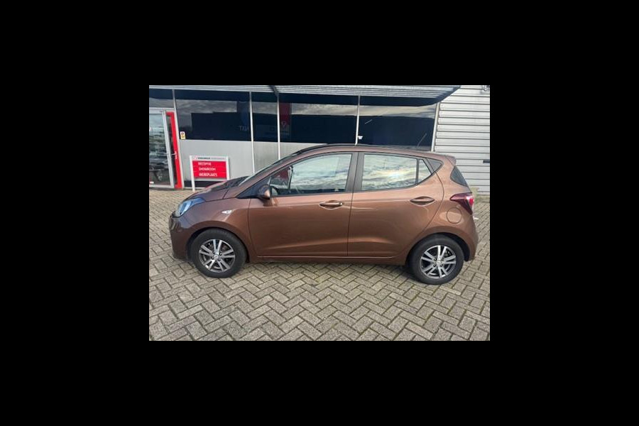 Hyundai i10 1.0i Comfort / 31-12-2019! / 1e eigenaar / lm velgen/ navi