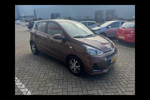 Hyundai i10 1.0i Comfort / 31-12-2019! / 1e eigenaar / lm velgen/ navi