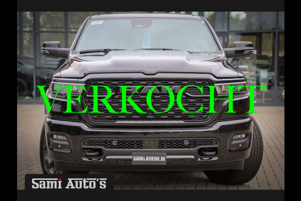 Dodge Ram ALL-IN PRIJS 2025 BIGHORN NIGHT HURRICAN 420PK 636 Nm TWIN TURBO | PRIJS MET LPG EN GARANTIE | DUBBELE CABINE | PICK UP | 5 PERSOONS | DC | GRIJSKENTEKEN | VOORAAD 2221 - 5259