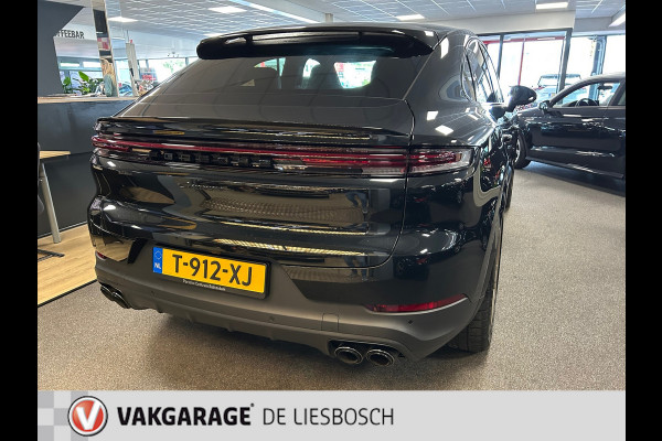 Porsche Cayenne Coupé 3.0 E-Hybrid Nieuw model / Leder / 3 beeldschermen / 22 inch / sportchrono