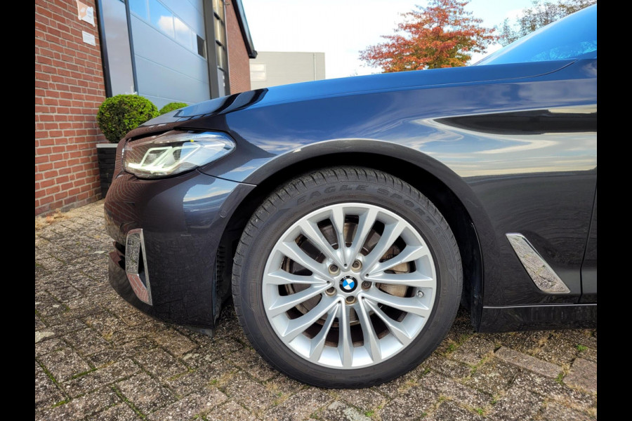 BMW 5 Serie 520d High Exe VOL OPTIES! € 22.151,- ex BTW & BPM (BTW € 4652,- / Rest-BPM € 3147,-)