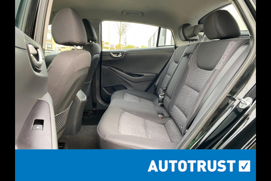 Hyundai IONIQ Comfort EV l NAVI l CAM l GARANTIE l MET 2000,- EURO SUBSIDIE!