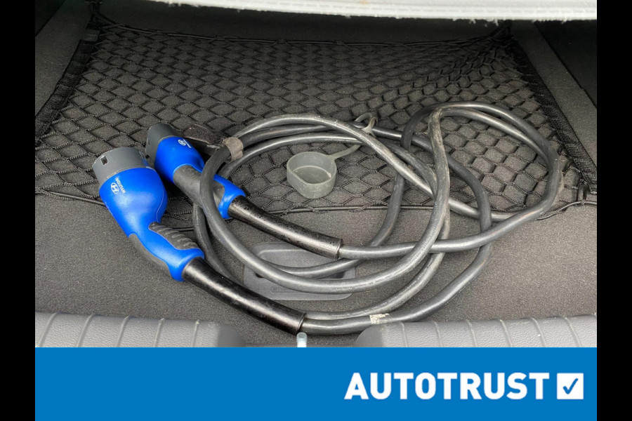 Hyundai IONIQ Comfort EV l NAVI l CAM l GARANTIE l MET 2000,- EURO SUBSIDIE!