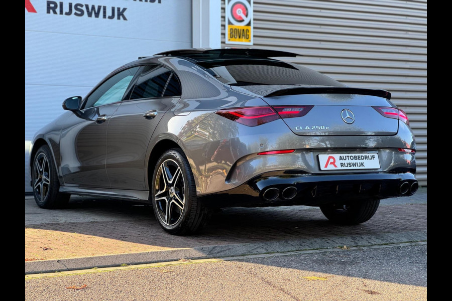 Mercedes-Benz CLA-Klasse 250 e AMG Facelift Pano/Camera/Trekhaak