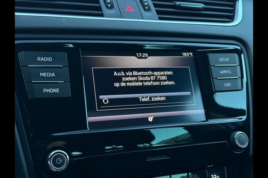 Škoda Octavia Combi 1.5 TSI Sport CarPlay Trekhaak