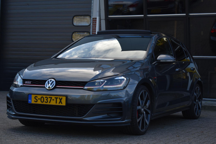 Volkswagen Golf 2.0 TSI GTI Performance Keyless Pano Lane Dynaudio