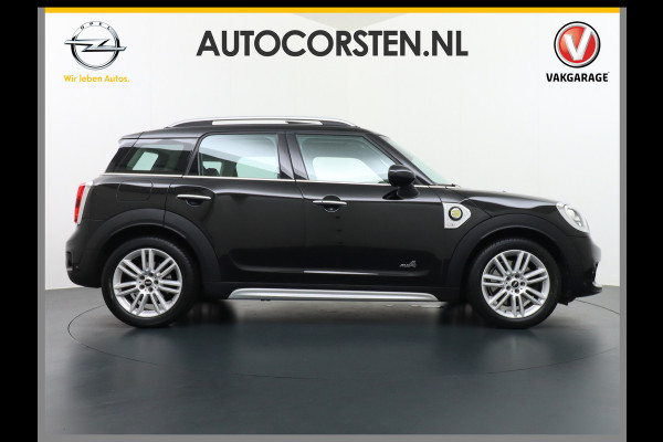 MINI Countryman AUT-6 T224pk LEER PanoDak /2xSch.-dak Connected-Services Wifi-vb. Hybrid Cooper S E ALL4 Sport-StoelenHUD Navi-pro Park-assist P Stoelverwarming Wired Comfort Access Head-up display Colour line Acoust.Active guard Voetgangersbescherm.Intelligent noodroep Performance control Mini driving modes 4x4