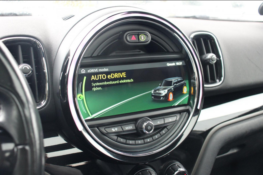 MINI Countryman 2.0 Cooper S E ALL4 Chili 225 PK ACC Pano Keyless Camera LED App-Connect PDC 18''